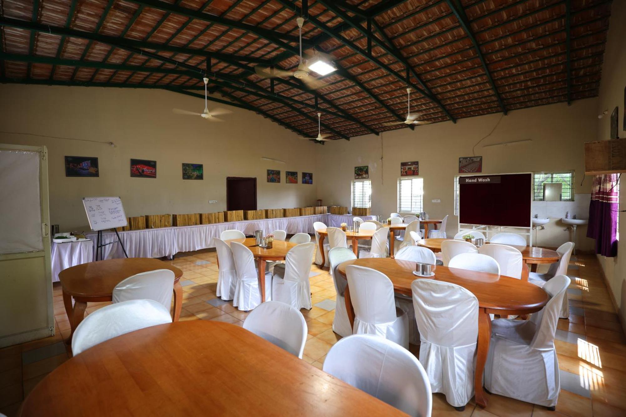 Nisarga Resort Kaglipur Ngoại thất bức ảnh